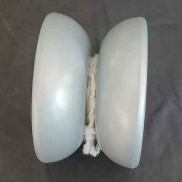 2 Vintage Saban's Power Rangers in Space Silver Ranger Yo-Yo Set New & Sealed - Picture 6 of 9